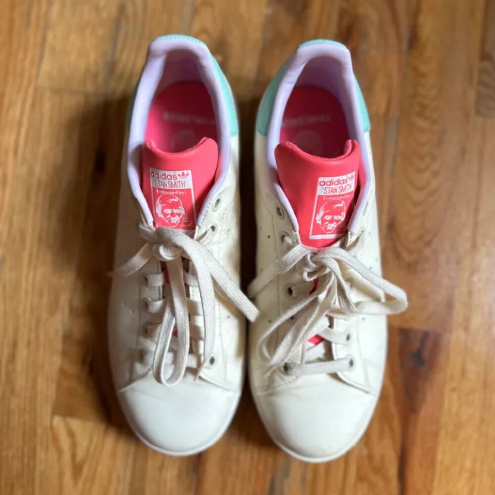 Stan Smith Neon Sneakers